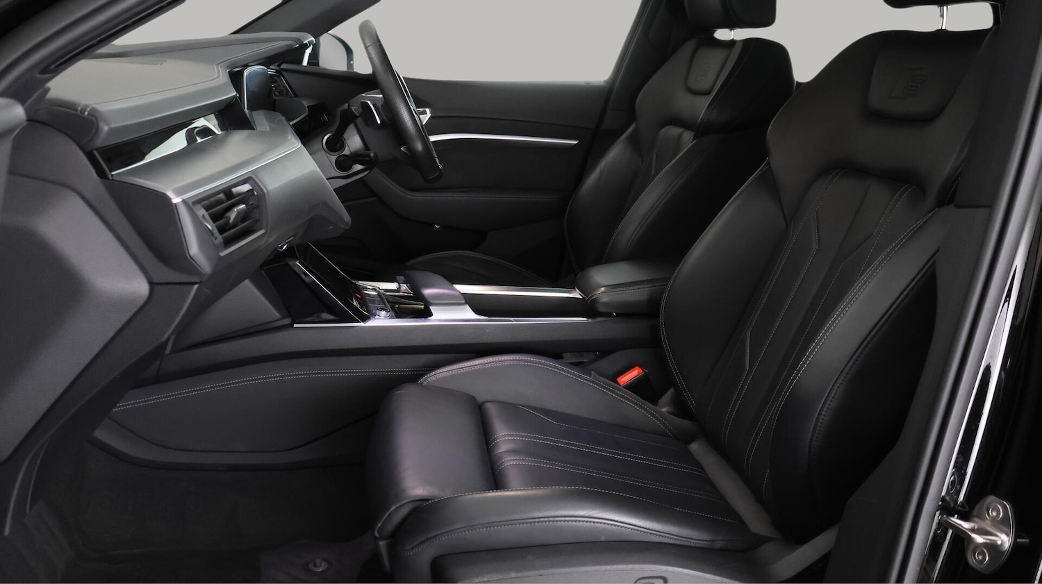 Used Audi e-tron 2021 for sale - 76179353: Photo 15