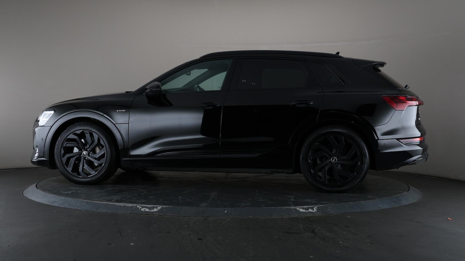 Used Audi e-tron 2021 for sale - 76179353: Photo 42