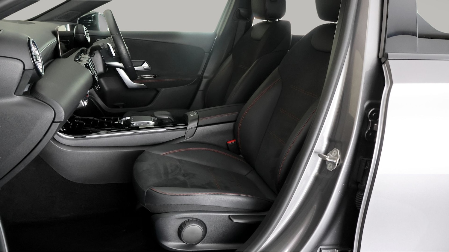 Used Mercedes-Benz A-Class 2022 for sale - 77247720: Photo 13