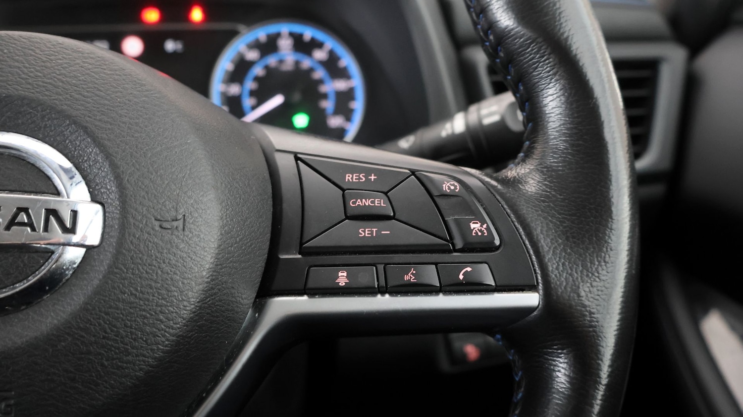 Used Nissan Leaf 2020 for sale - 77947234: Photo 21