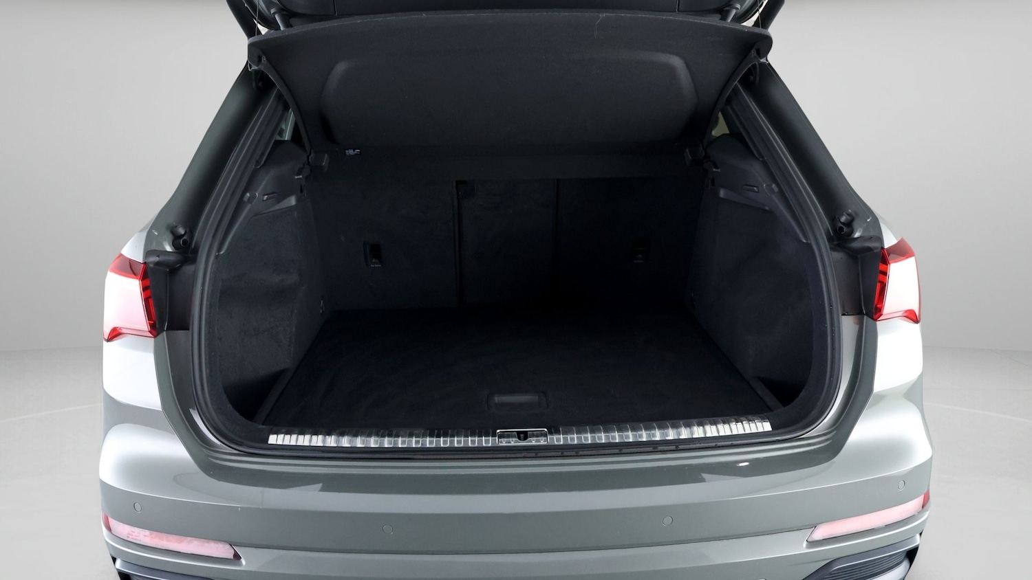 Used Audi Q3 2022 for sale - 78028425: Photo 17