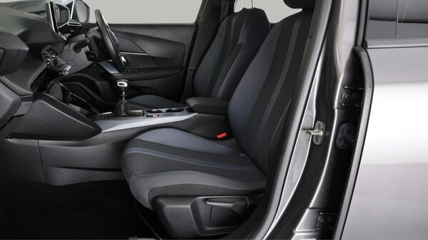 Used Peugeot 2008 2020 for sale - 76284117: Photo 15
