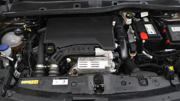 Used Peugeot 2008 2020 for sale - 76284117: Photo 20