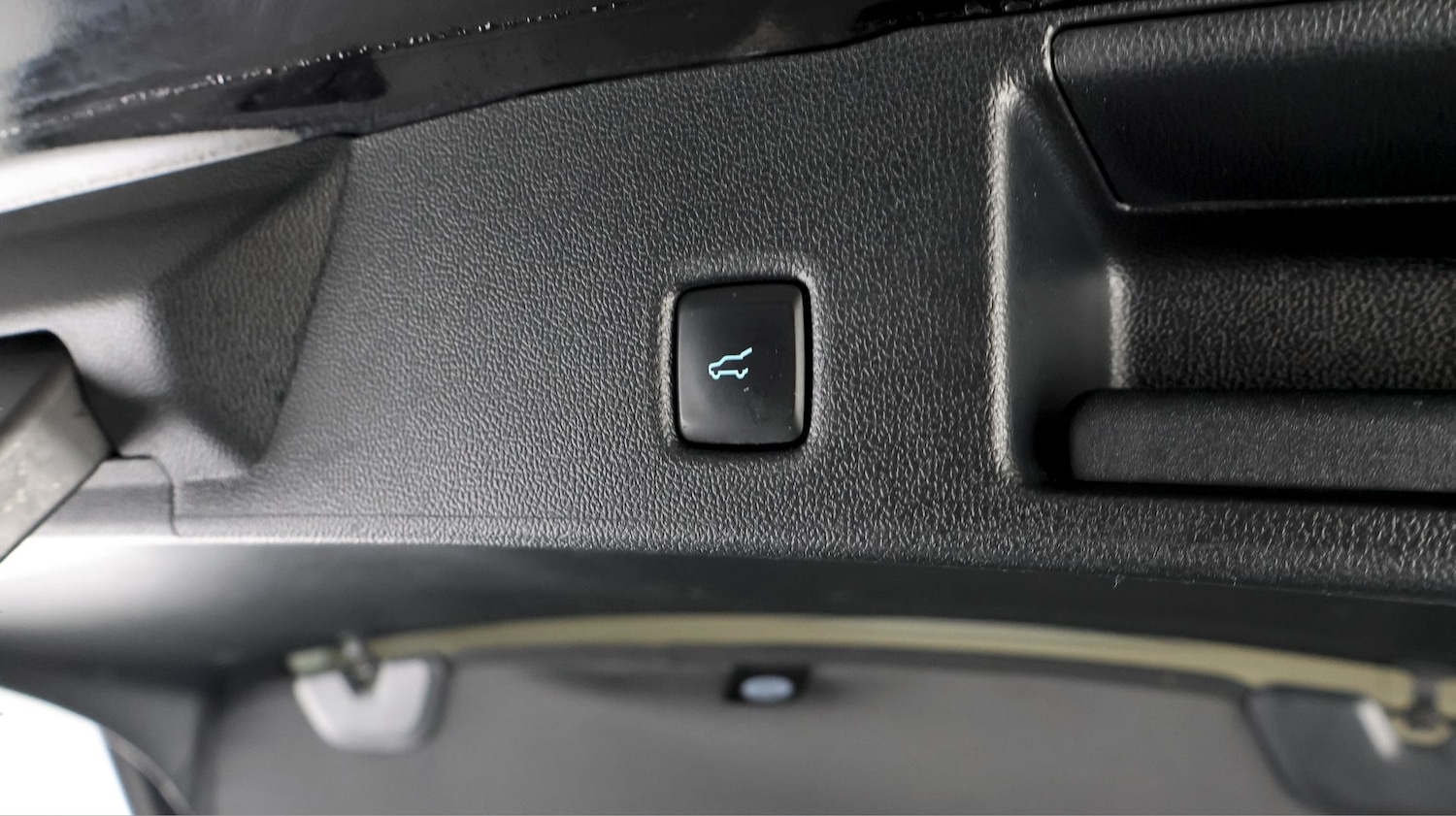 Used Ford Kuga 2022 for sale - 77262094: Photo 21