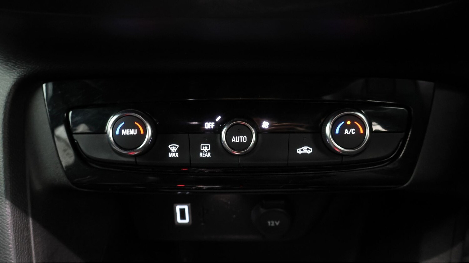 Used Vauxhall Corsa 2023 for sale - 77889679: Photo 11