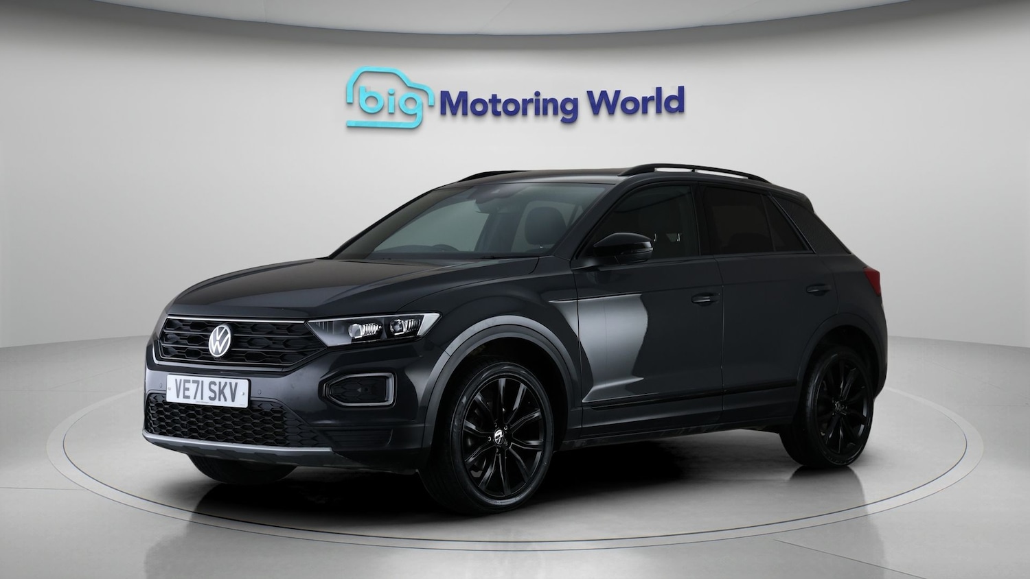 Used Volkswagen T-Roc 2022 for sale - 77528084: Photo 3