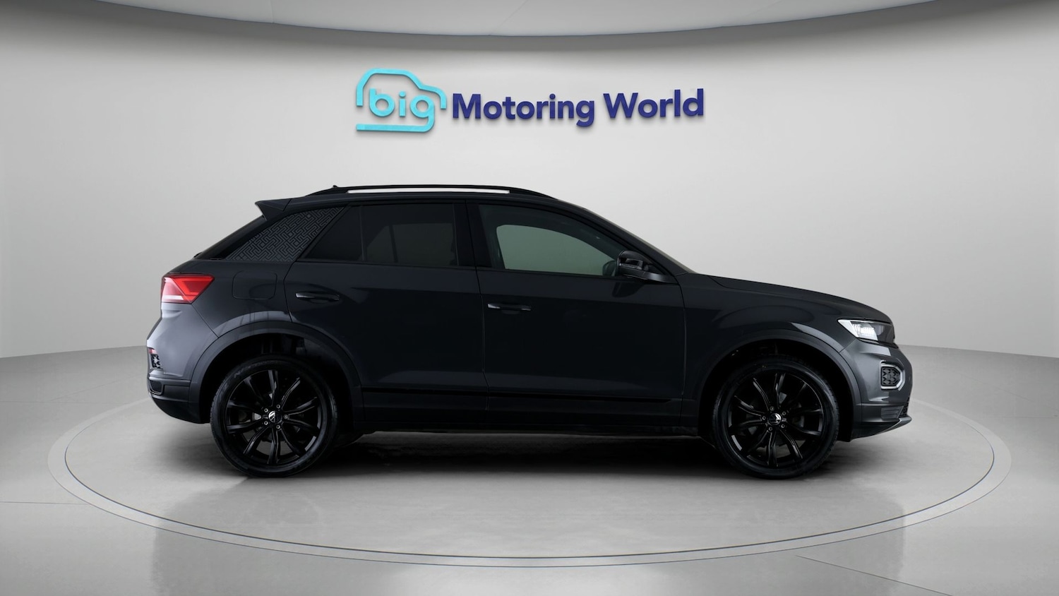 Used Volkswagen T-Roc 2022 for sale - 77528084: Photo 8