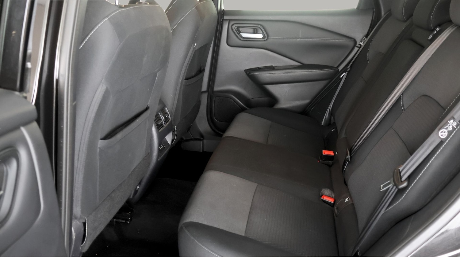 Used Nissan Qashqai for sale - 78098555: Photo 16