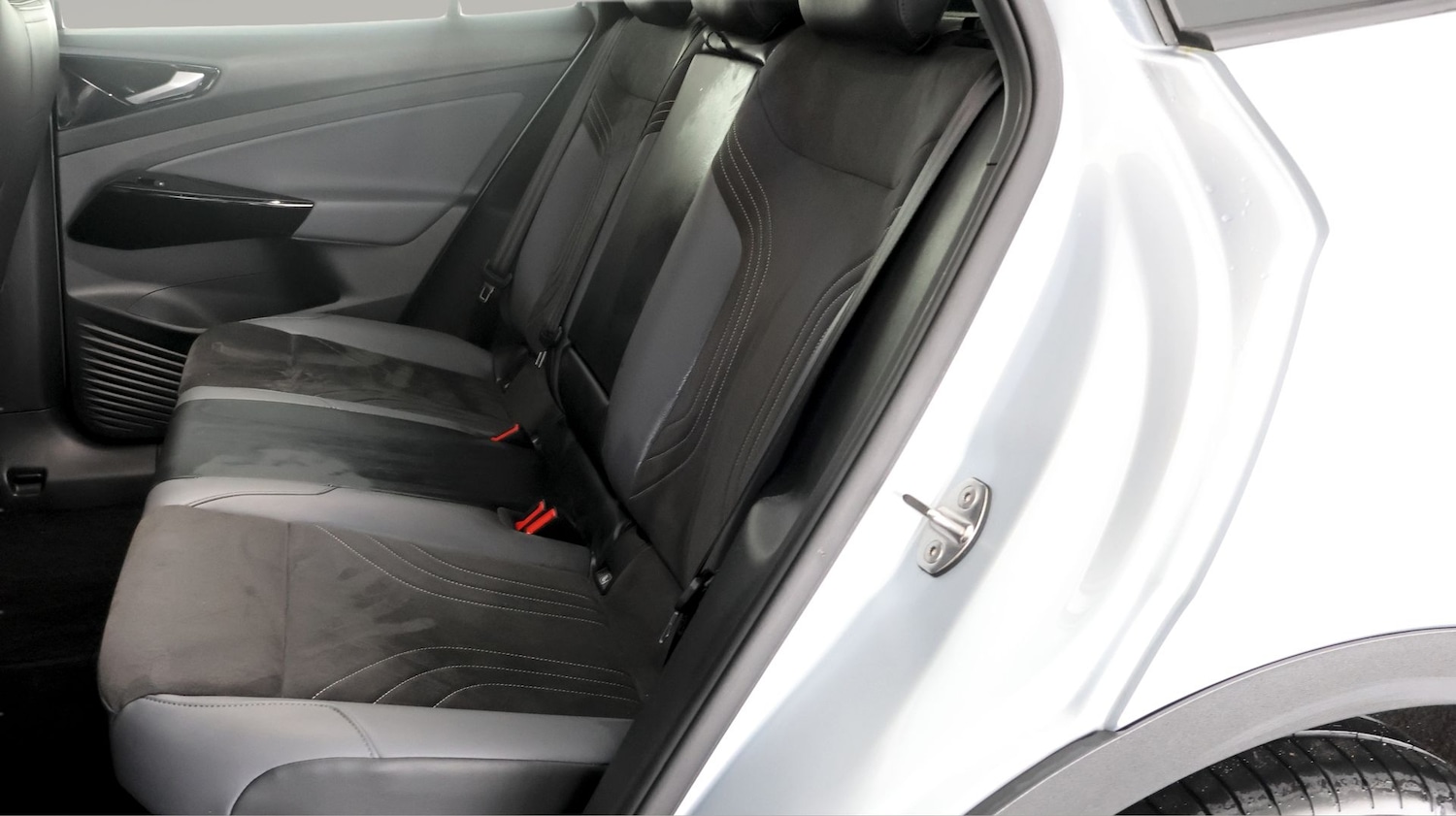 Used Volkswagen ID.4 2023 for sale - 77523068: Photo 16