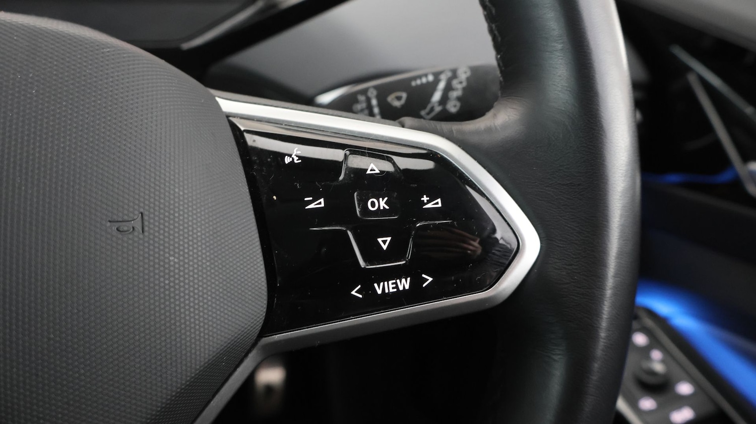 Used Volkswagen ID.4 2023 for sale - 77523068: Photo 24