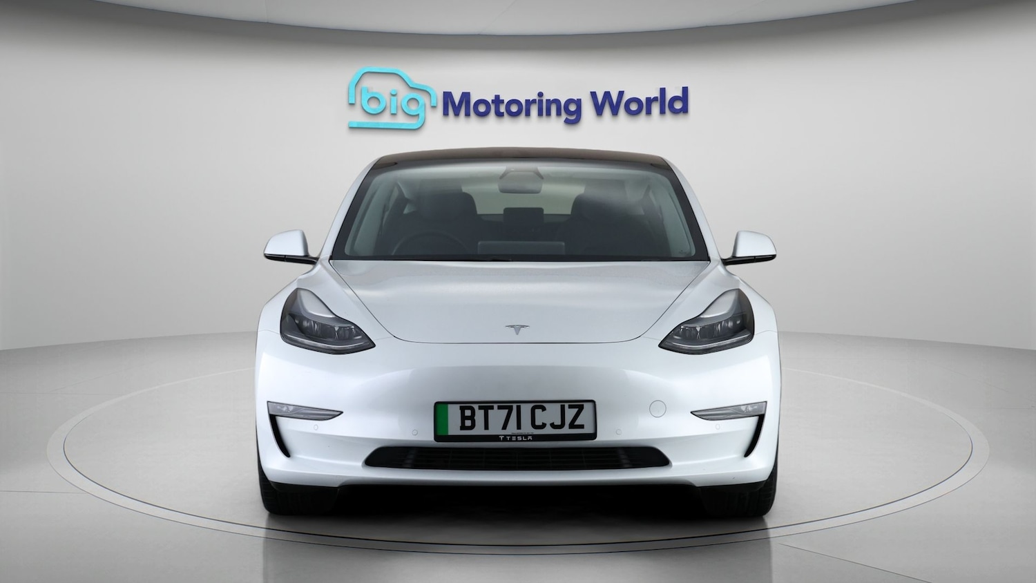 Used Tesla Model 3 2021 for sale - 77298221: Photo 2