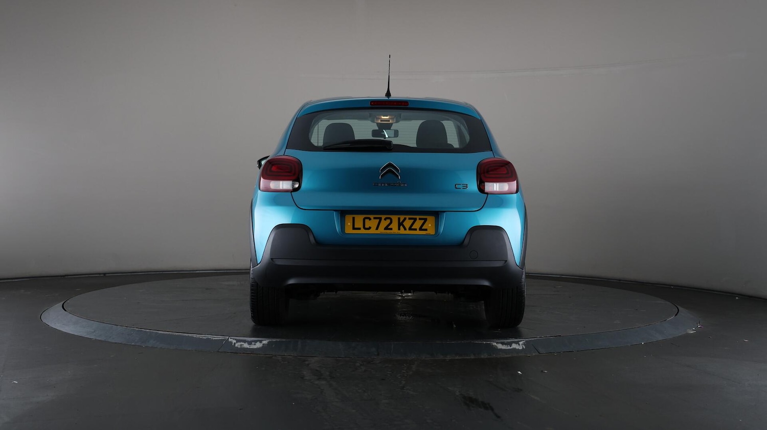 Vehicle 33