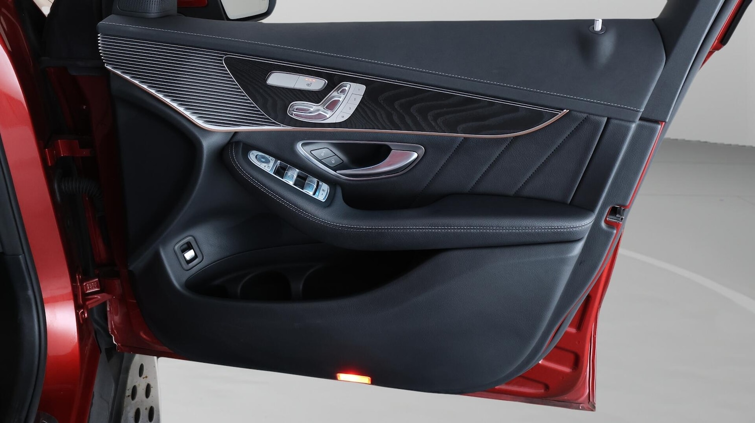 Used Mercedes-Benz EQC 2022 for sale - 76484951: Photo 15