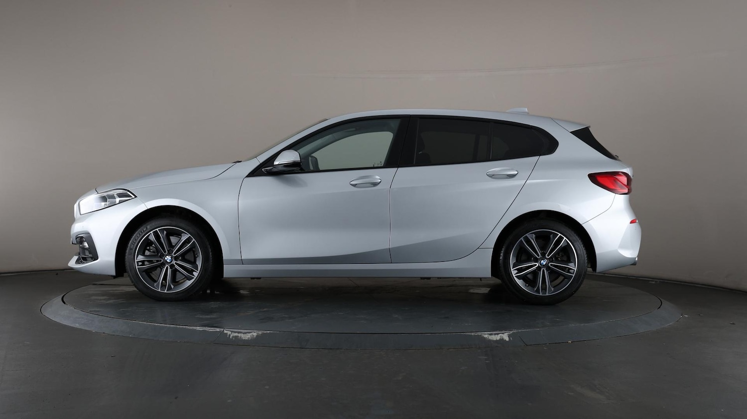 Used BMW 1 Series 2020 for sale - 76690008: Photo 40