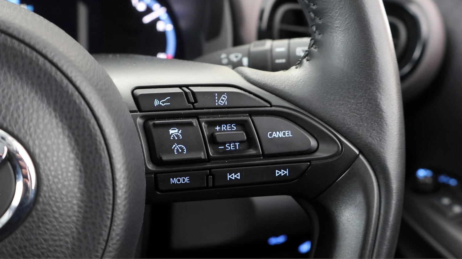 Used Toyota Yaris Cross 2022 for sale - 78080442: Photo 26