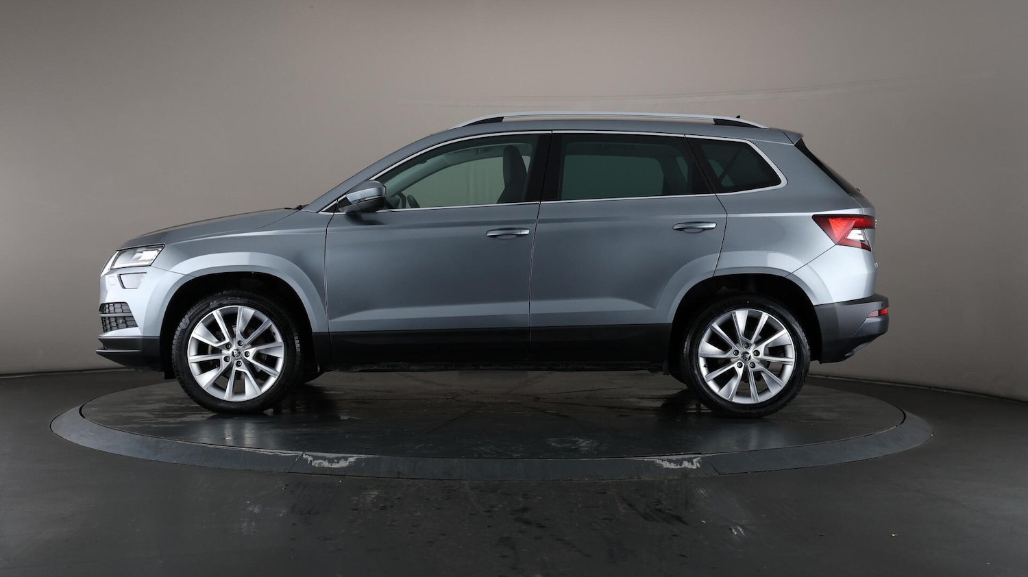 Used Skoda Karoq 2021 for sale - 76108920: Photo 17