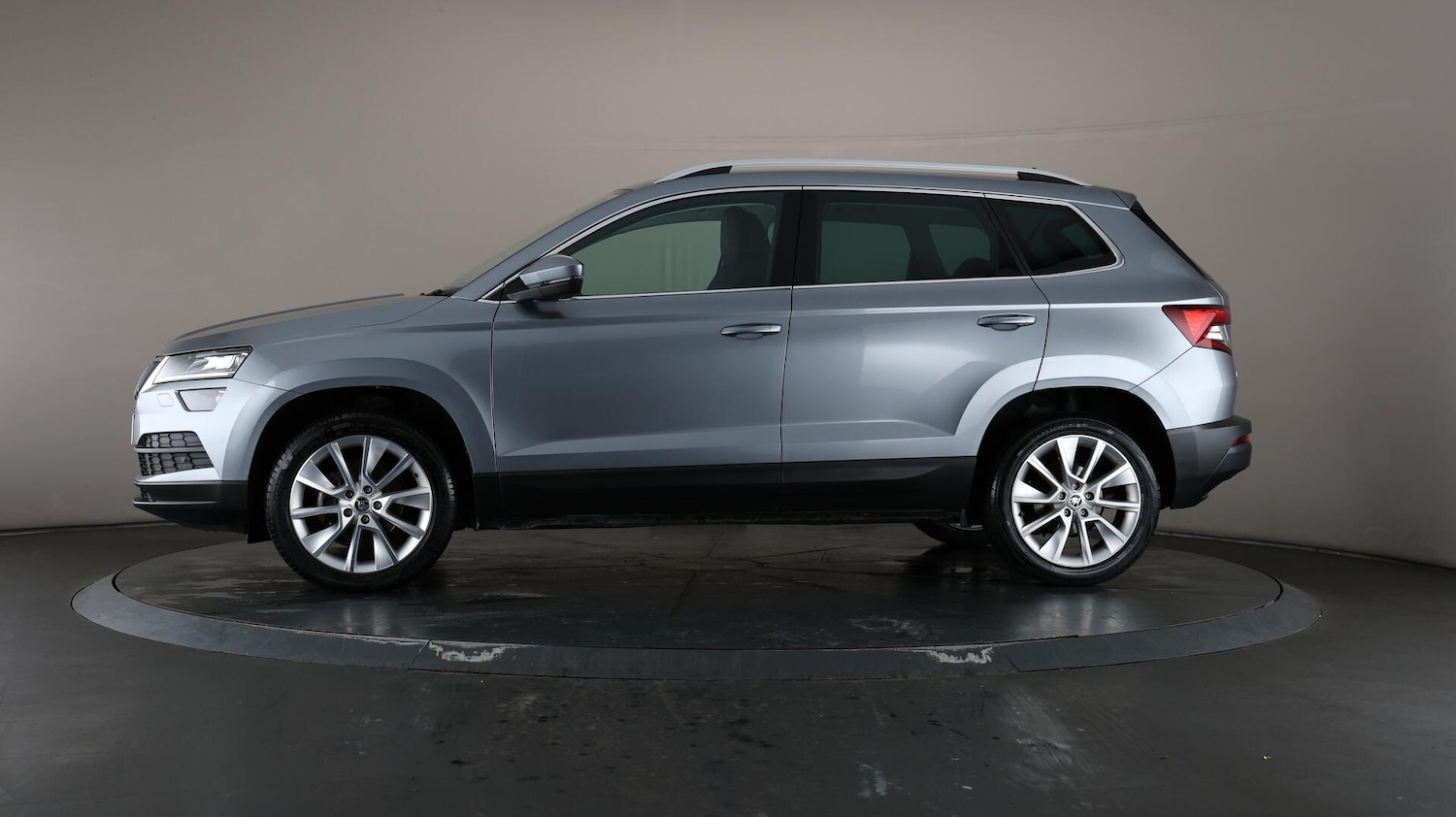 Used Skoda Karoq 2021 for sale - 76108920: Photo 19