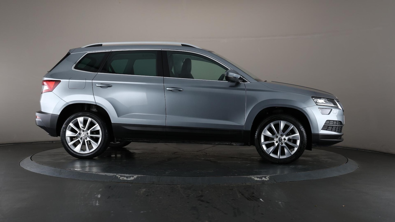 Used Skoda Karoq 2021 for sale - 76108920: Photo 58