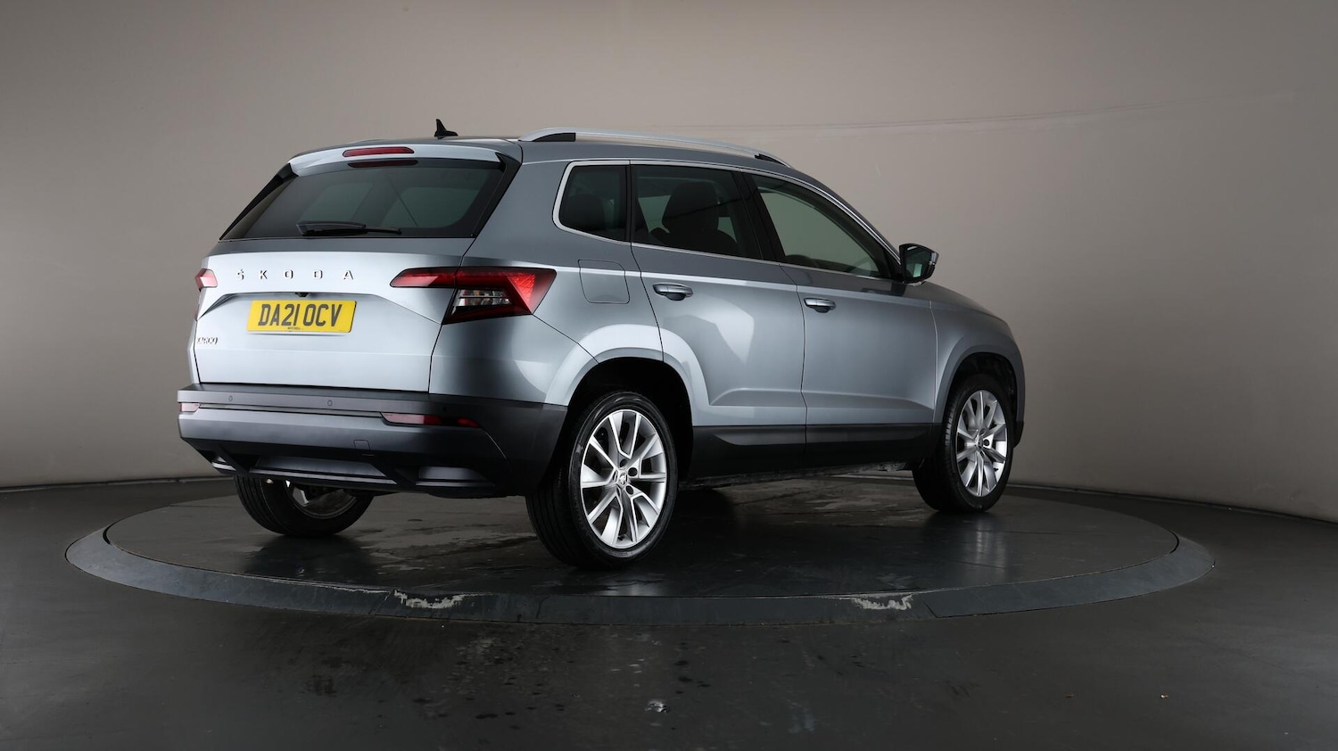 Used Skoda Karoq 2021 for sale - 76108920: Photo 65