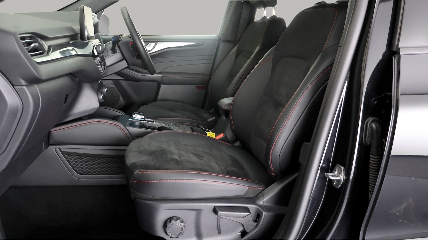 Used Ford Kuga 2023 for sale - 77563144: Photo 14