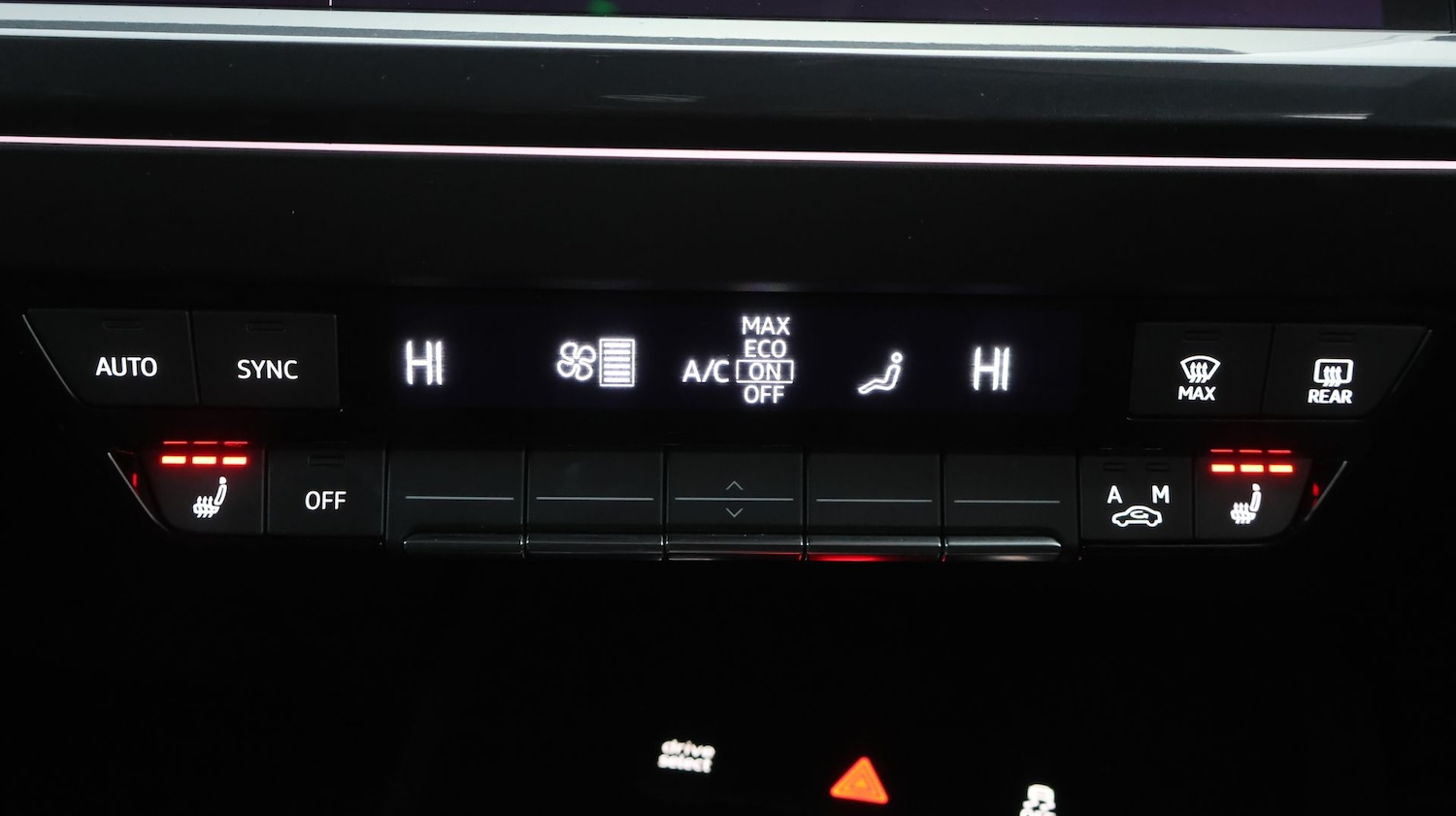 Used Audi Q4 e-tron 2023 for sale - 77182110: Photo 12