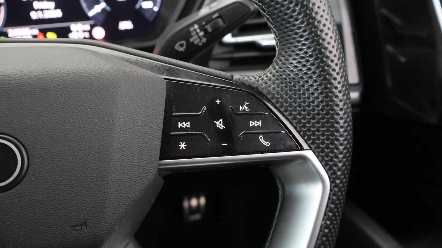 Used Audi Q4 e-tron 2023 for sale - 77182110: Photo 28