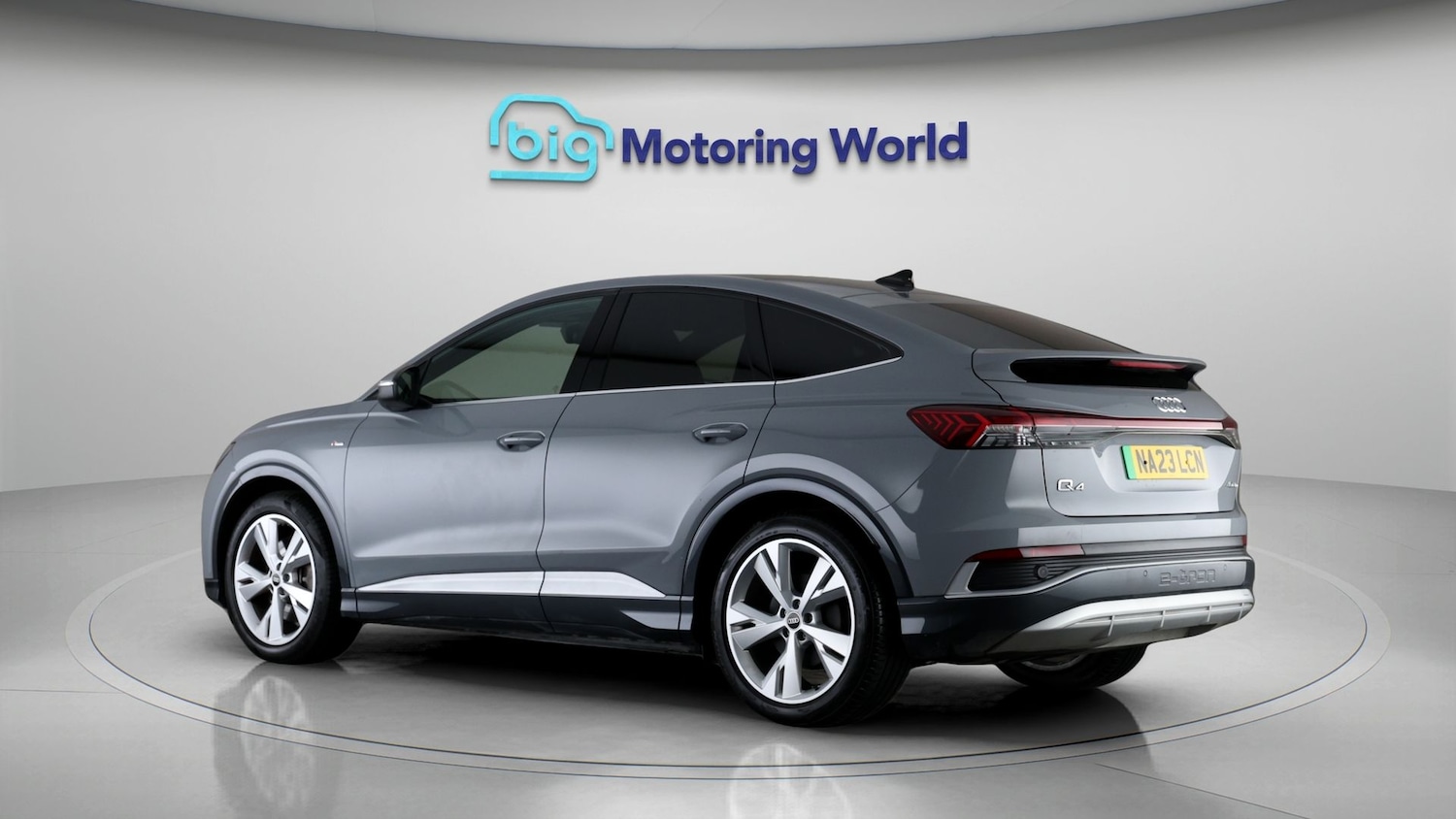 Used Audi Q4 e-tron 2023 for sale - 77182110: Photo 5