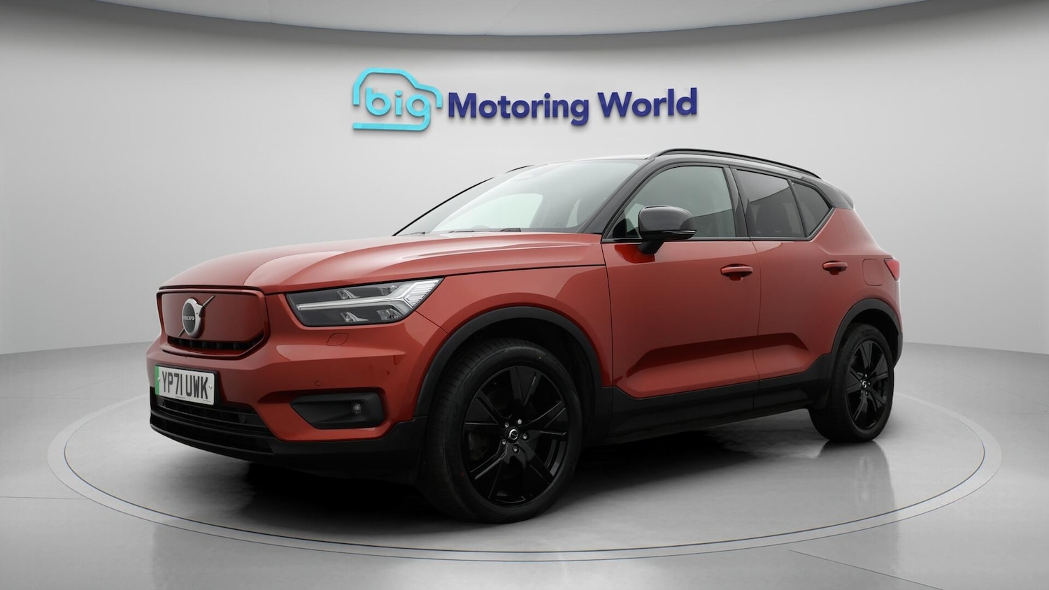Used Volvo XC40 for sale - 76728990: Photo 4