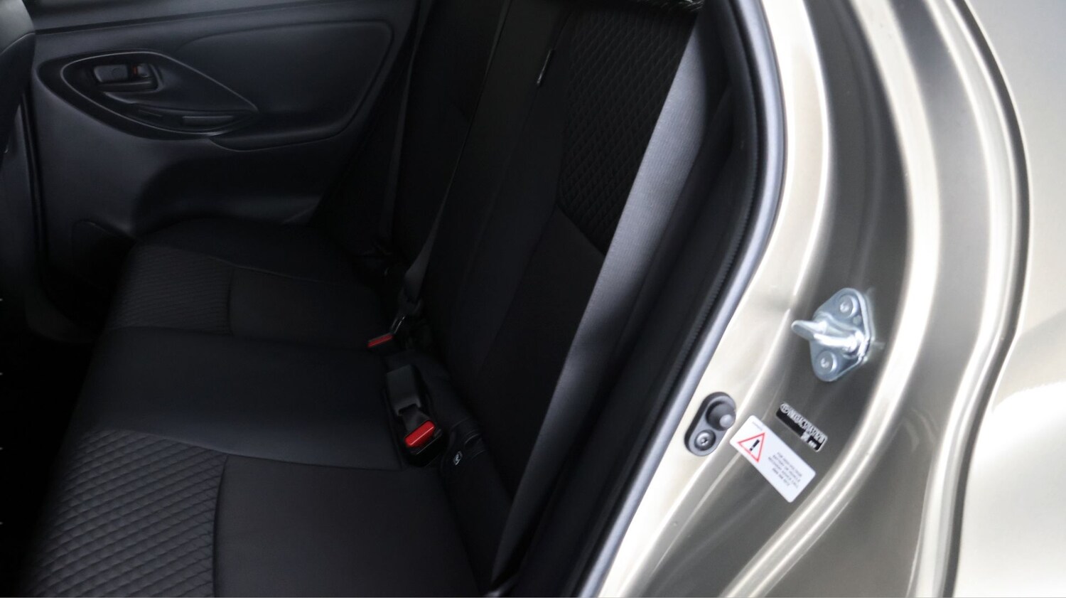 Used Toyota Yaris 2024 for sale - 77498155: Photo 16