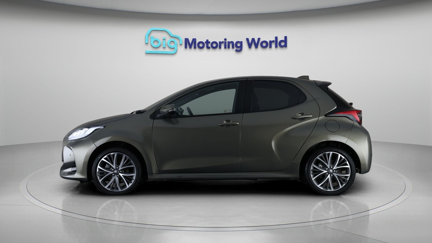 Used Toyota Yaris 2024 for sale - 77498155: Photo 4