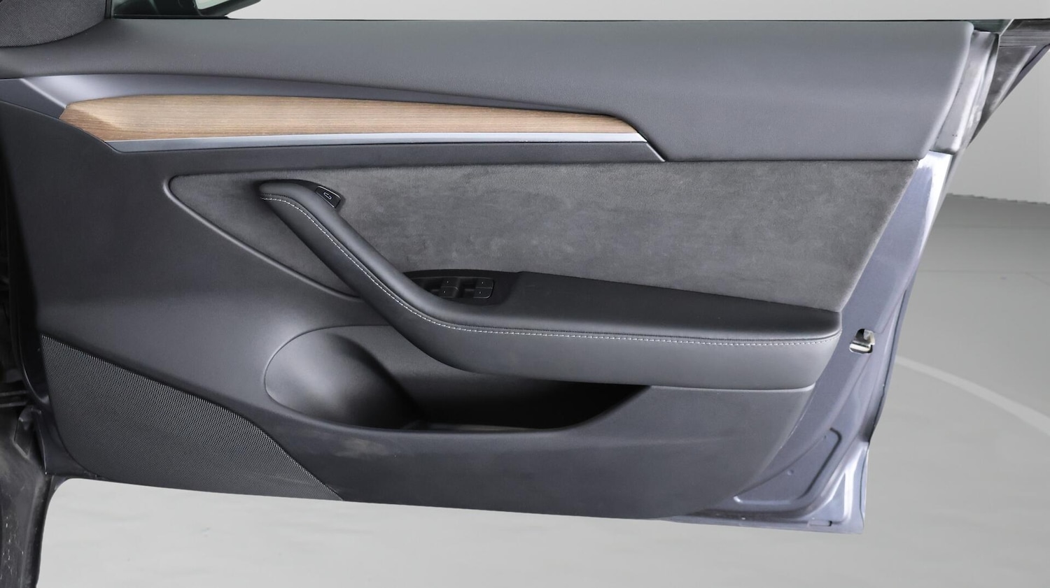 Used Tesla Model 3 2021 for sale - 76592202: Photo 16