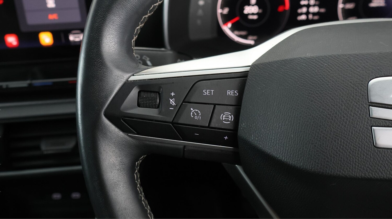 Used SEAT Leon 2021 for sale - 77476842: Photo 20