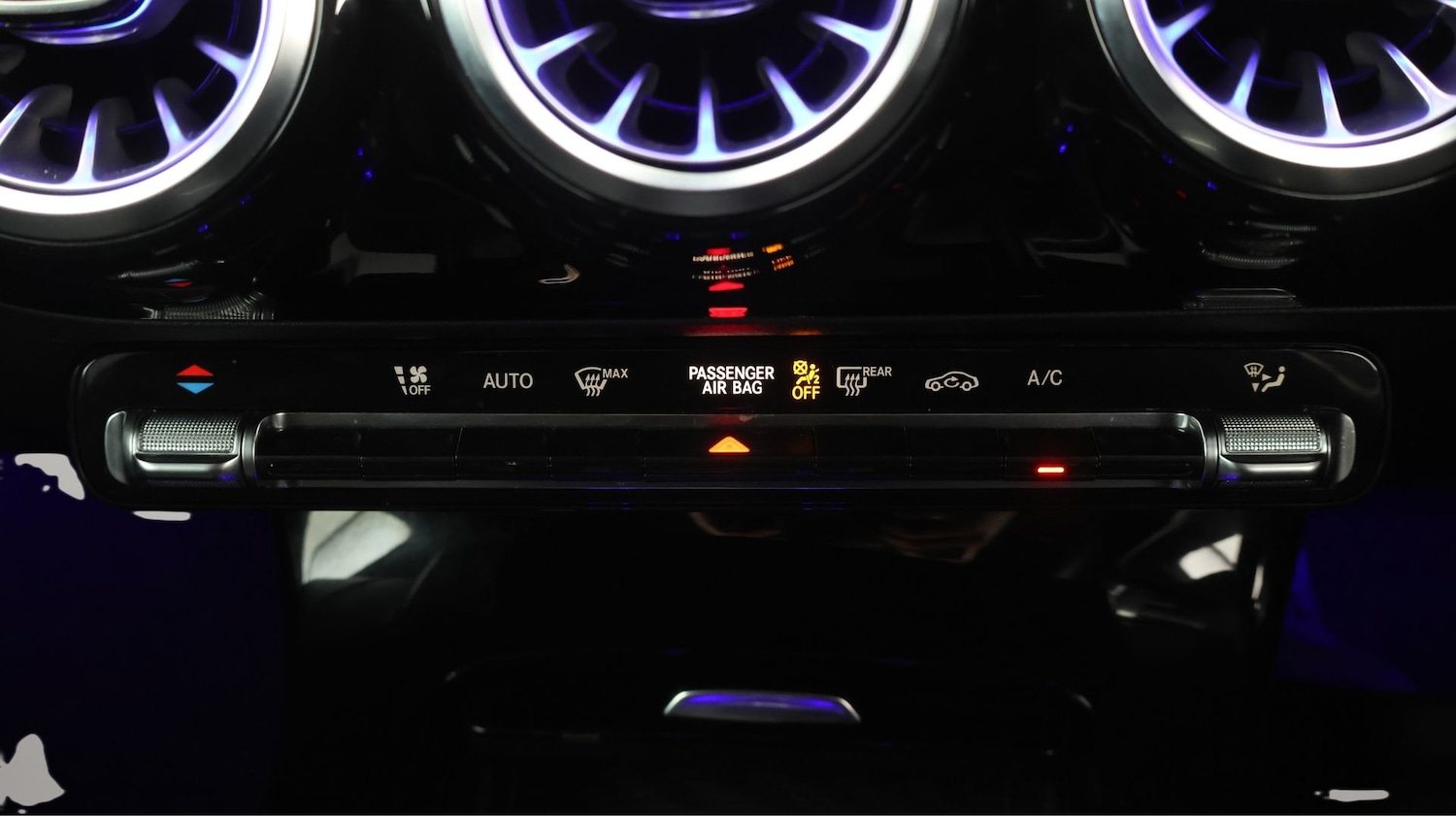 Used Mercedes-Benz CLA 2023 for sale - 77399500: Photo 12