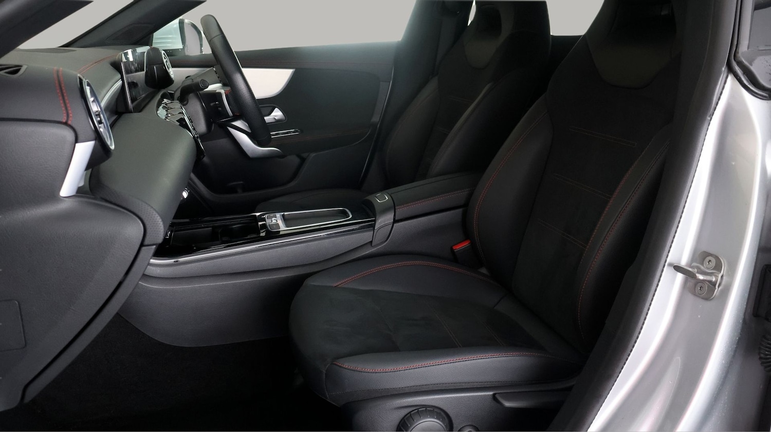 Used Mercedes-Benz CLA 2023 for sale - 77399500: Photo 14