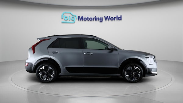 Used Kia Niro 2023 for sale - 76247351: Photo 9