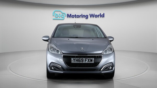 Used Peugeot 208 2019 for sale - 75540129: Photo 3