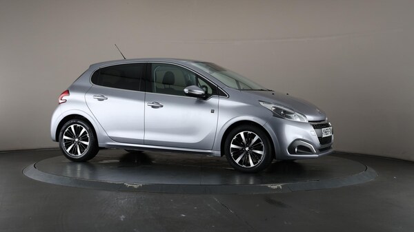 Used Peugeot 208 2019 for sale - 75540129: Photo 58