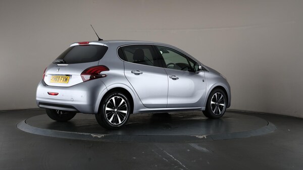 Used Peugeot 208 2019 for sale - 75540129: Photo 67