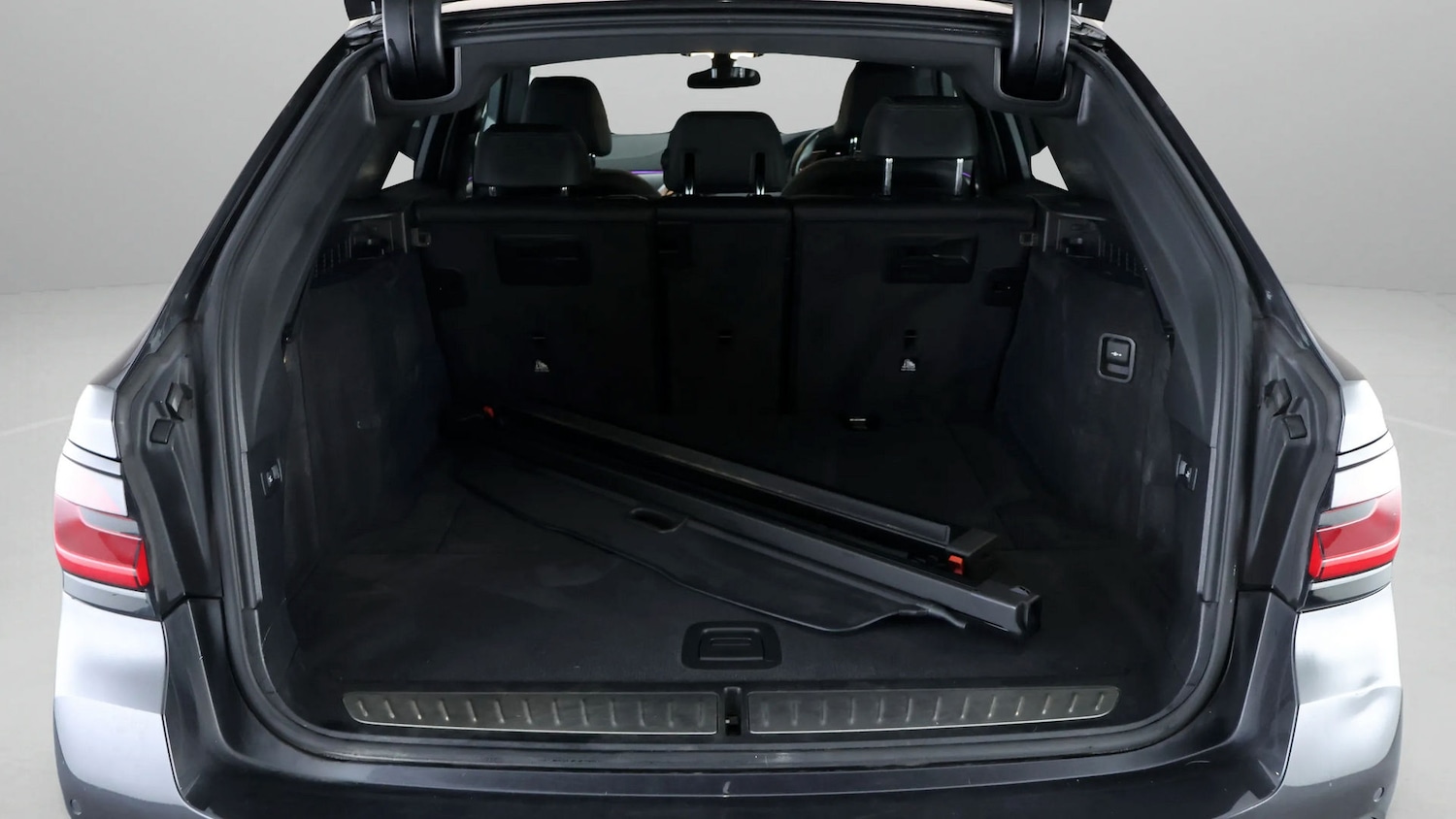 Used BMW 5 Series 2020 for sale - 77595678: Photo 17