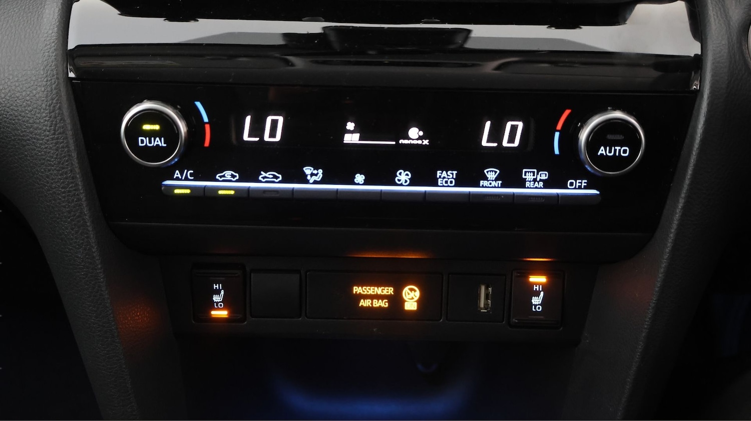 Used Toyota Yaris Cross 2024 for sale - 78055999: Photo 12