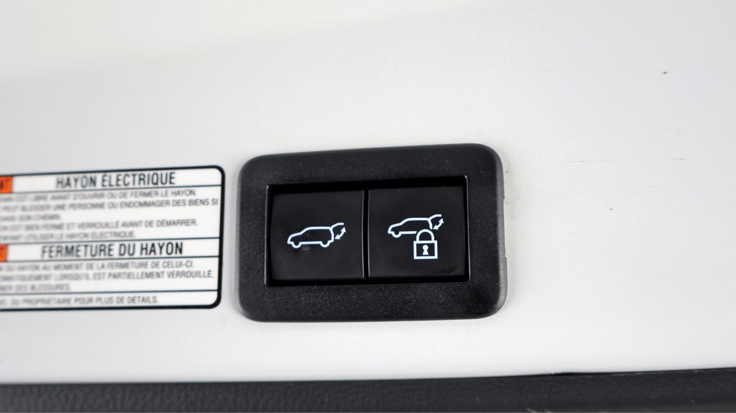 Used Toyota Yaris Cross 2024 for sale - 78055999: Photo 20