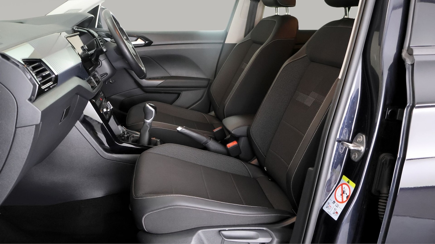 Used Volkswagen T-Cross 2023 for sale - 77934901: Photo 13