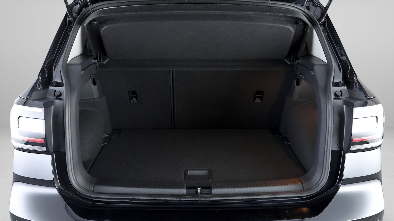 Used Volkswagen T-Cross 2023 for sale - 77934901: Photo 16