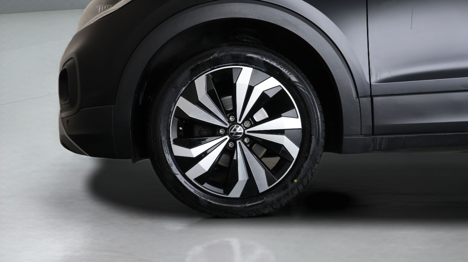 Used Volkswagen T-Cross 2023 for sale - 77934901: Photo 17