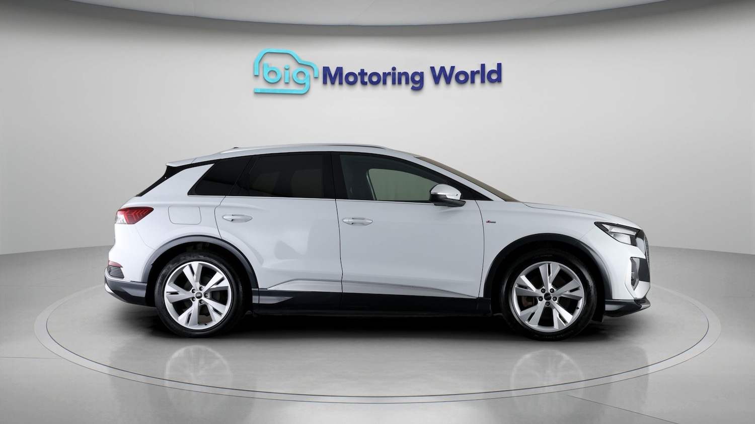 Used Audi Q4 e-tron 2023 for sale - 78112357: Photo 8