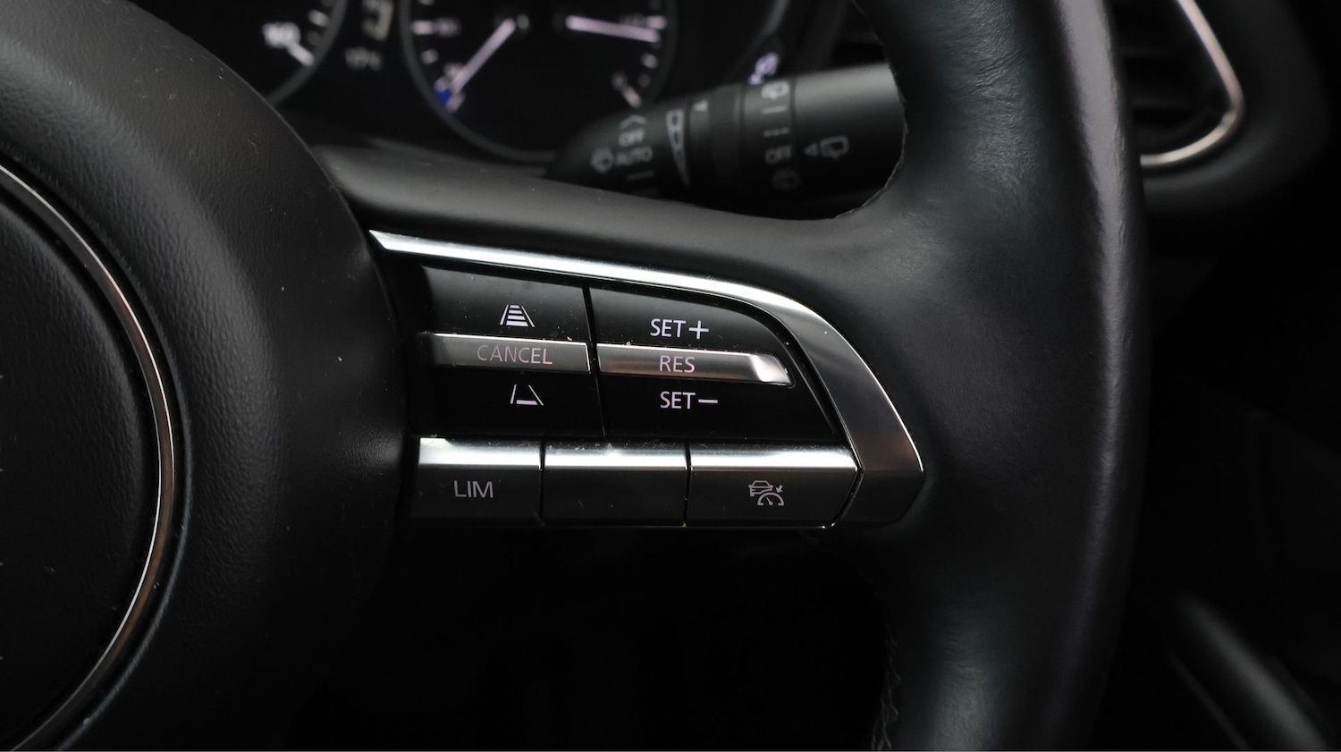 Used Mazda CX-30 2023 for sale - 77715208: Photo 21