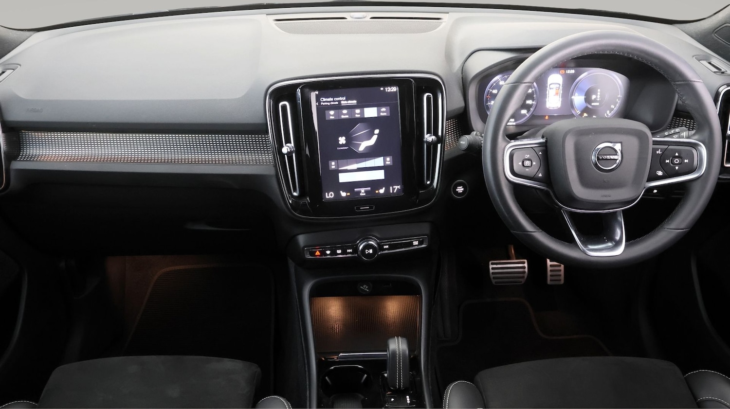 Used Volvo XC40 2022 for sale - 77954398: Photo 12