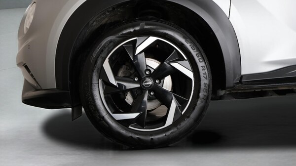 Used Nissan Juke 2023 for sale - 75237410: Photo 18