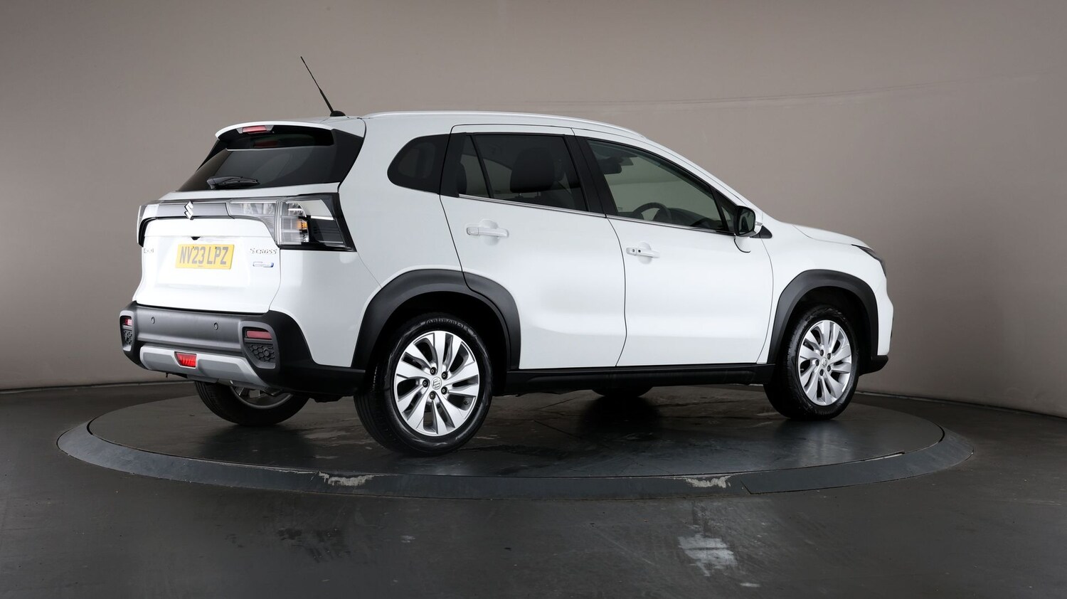 Used Suzuki SX4 S-Cross for sale - 76810404: Photo 60