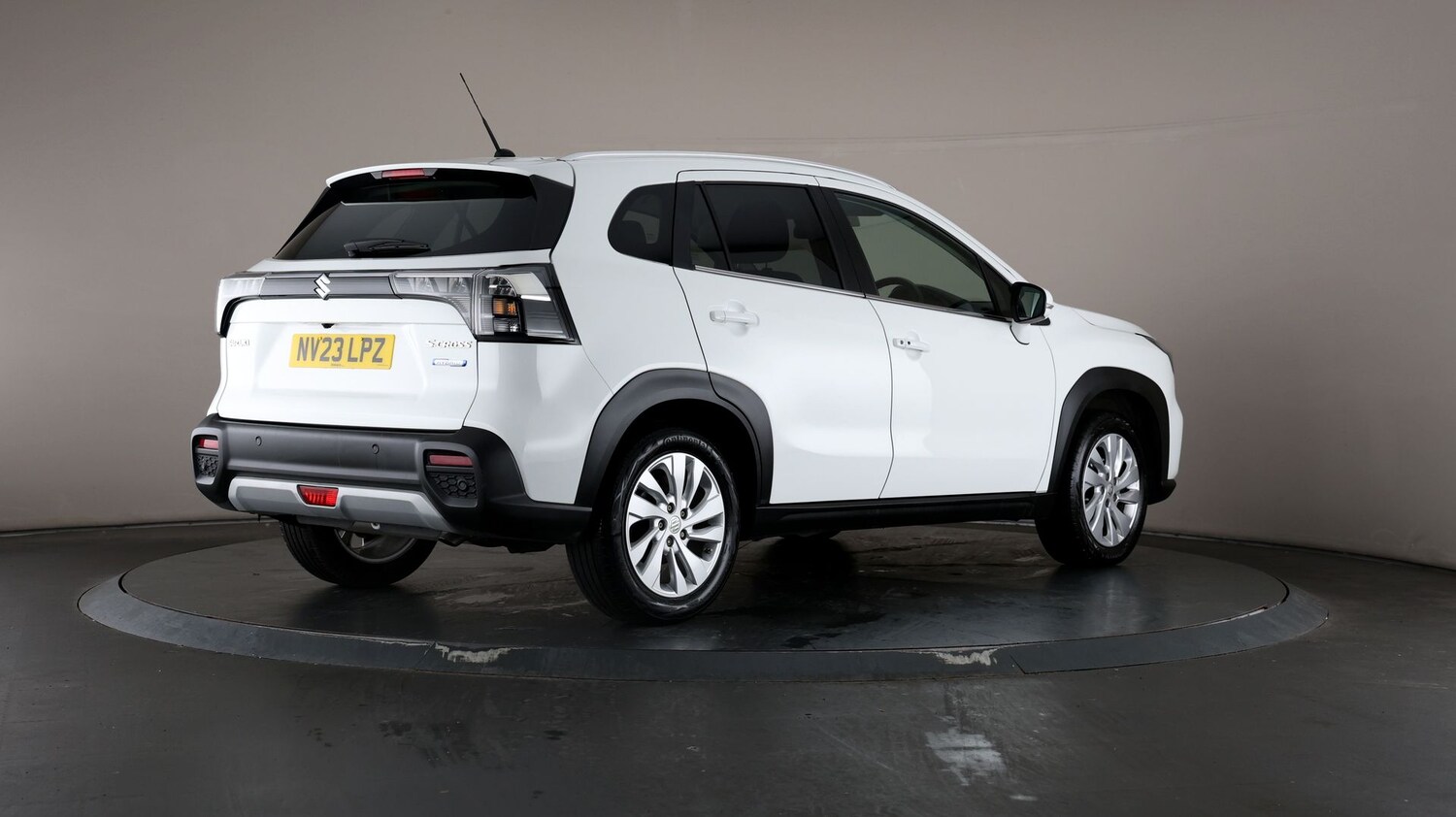 Used Suzuki SX4 S-Cross for sale - 76810404: Photo 61